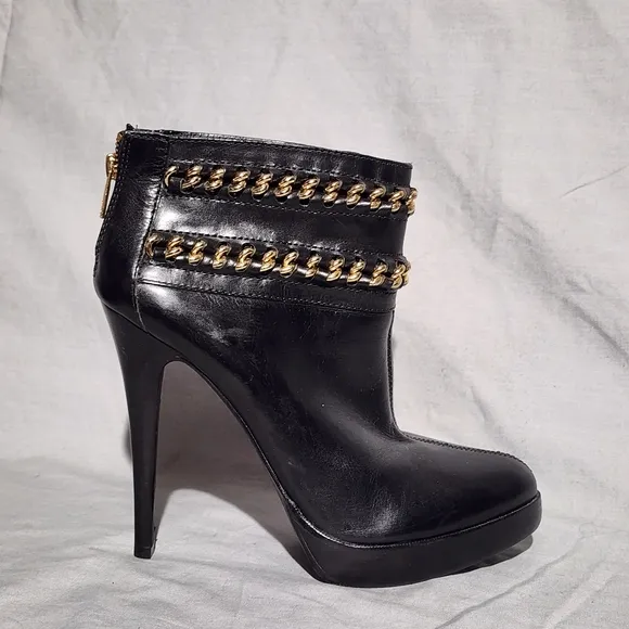 TORY BURCH Black Leather w/Gold Link Chains Stiletto Heeled Platform Ankle Boots