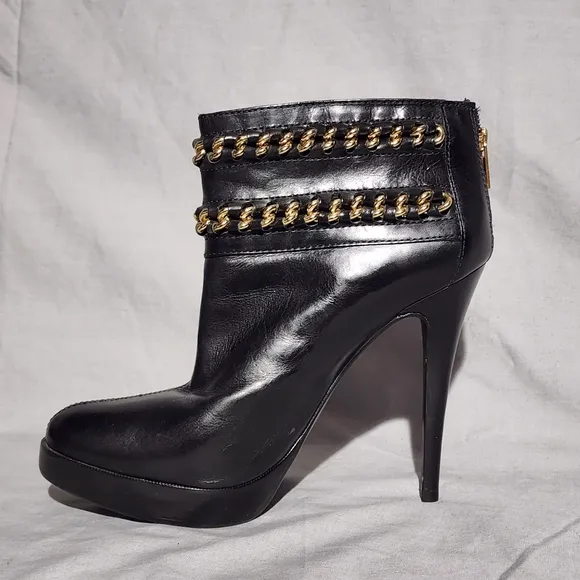 TORY BURCH Black Leather w/Gold Link Chains Stiletto Heeled Platform Ankle Boots