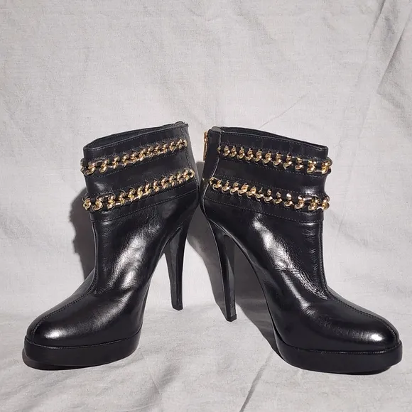 TORY BURCH Black Leather w/Gold Link Chains Stiletto Heeled Platform Ankle Boots