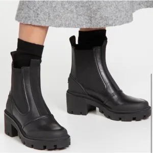 Tory Burch Boots Chelsea Lug Sole Platform Ankle Black Leather Size 9‎ $450