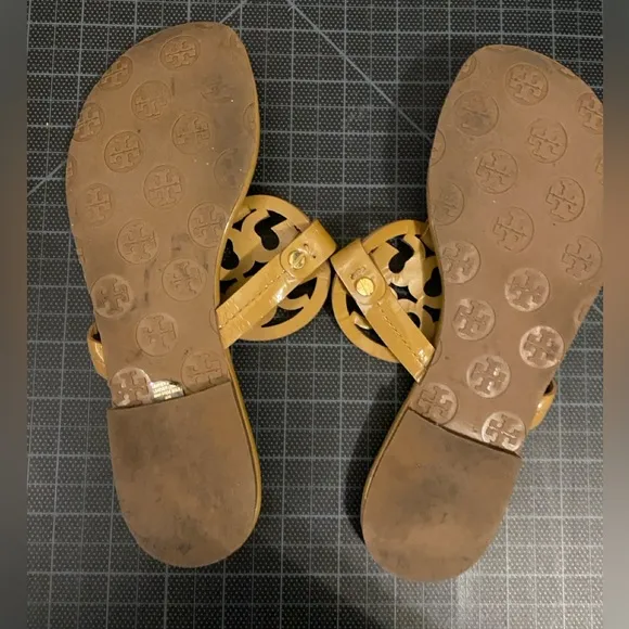 Tory Burch Miller Patent Leather Tan Sandals size 6