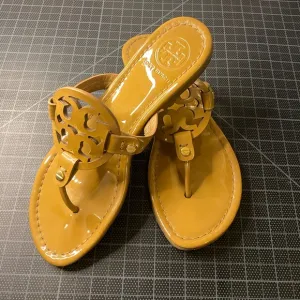 Tory Burch Miller Patent Leather Tan Sandals size 6