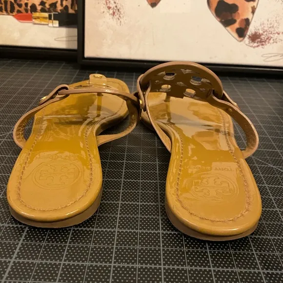 Tory Burch Miller Patent Leather Tan Sandals size 6
