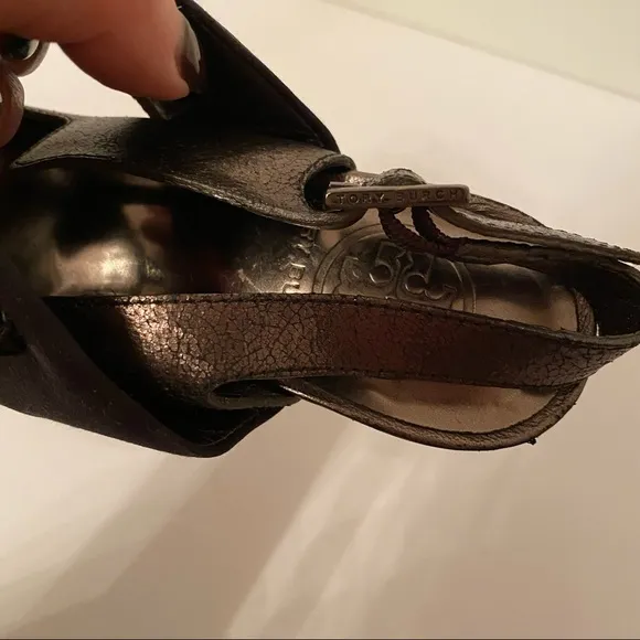 TORY BURCH SHOES HIGH HEELS SILVER LEATHER BLACK GEMS BUCKLE STRAP SIZE 6 M