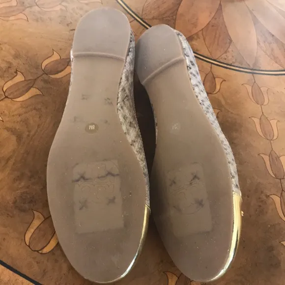 Tory Burch Tan &amp; Gold with Print Shoes Size 8