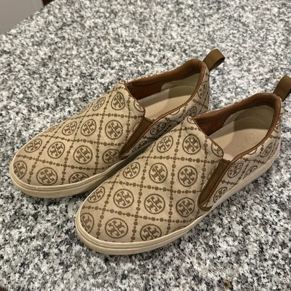 Tory Burch Tan Slip-On shoes