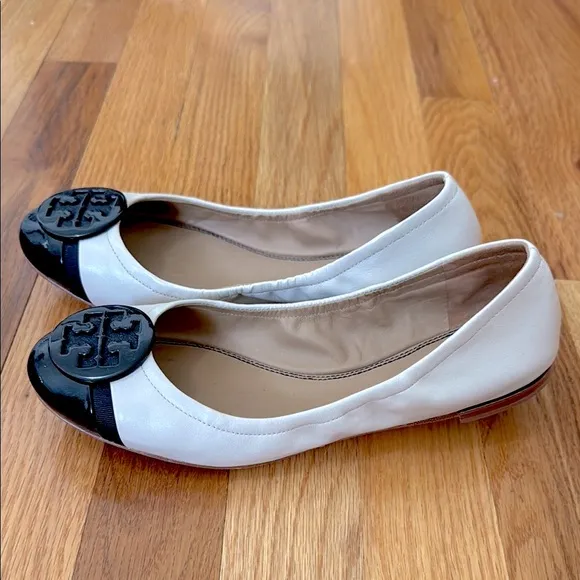 Tory Burch Women's Cream and Black Ballet Flats