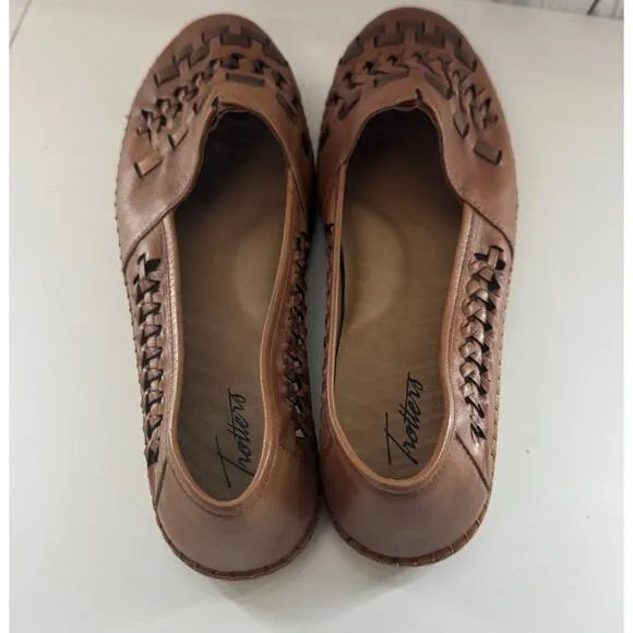 Trotters Rory Braided Leather Flat slip On Shoes Size 10 R1
