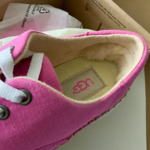 UGG AUSTRALIA EYAN II PINK AZALEA CANVAS BOAT STYLE SNEAKERS Trainers Flat Shoes