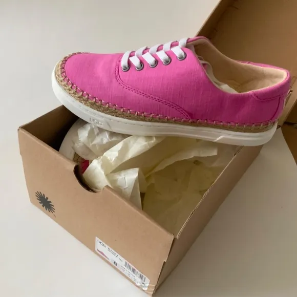 UGG AUSTRALIA EYAN II PINK AZALEA CANVAS BOAT STYLE SNEAKERS Trainers Flat Shoes