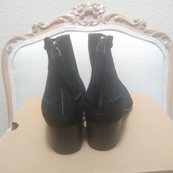 UGG Bandara Shade Ankle Boot Black Size 6.5
