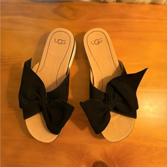 UGG Black Bow Platform Sandals