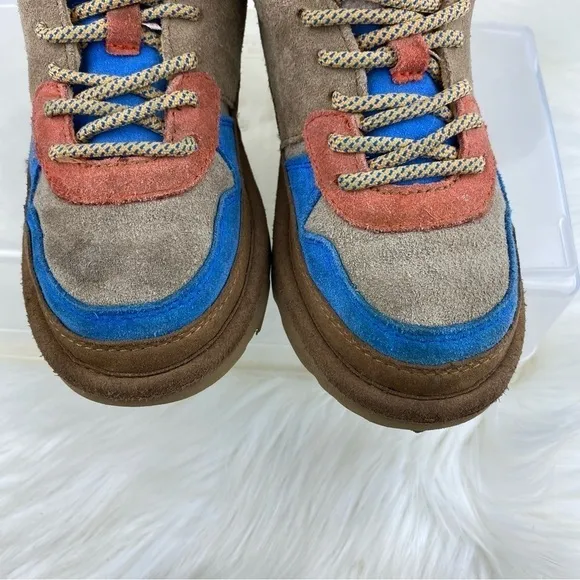 UGG HIGHLAND HI HERITAGE UNYSEX-CHILD SUEDE SHOES SIZE 1