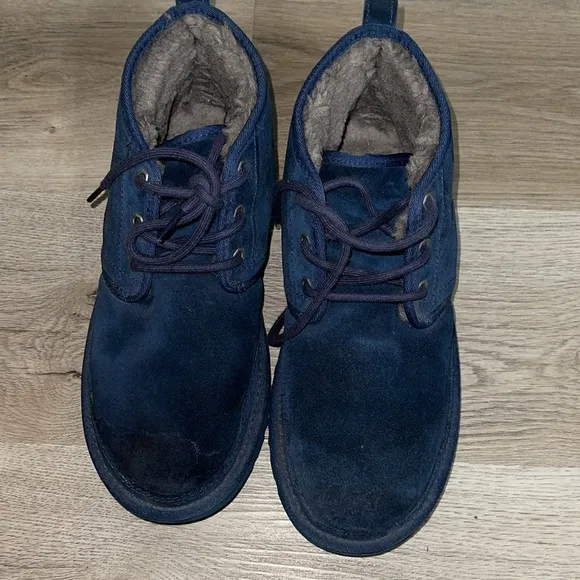 UGG Men's Blue Suede Lace Up Shoes Size 10