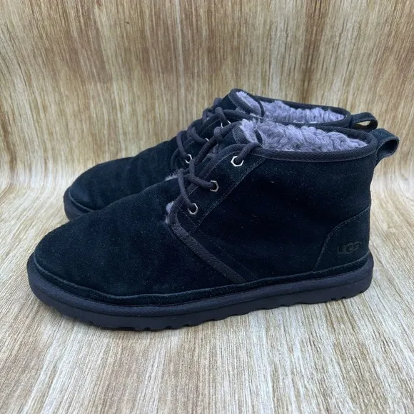 UGG Neumel Men's‎ Size 10 Black Suede Shearling Ankle Chukka Boots Shoes 3236