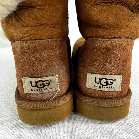 Ugg Short Boots Womens 8 Tan Shearling Wool Booties Button Roll Down Pull On