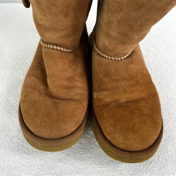 Ugg Short Boots Womens 8 Tan Shearling Wool Booties Button Roll Down Pull On