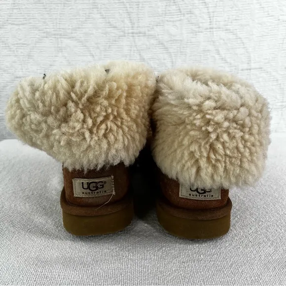 Ugg Short Boots Womens 8 Tan Shearling Wool Booties Button Roll Down Pull On