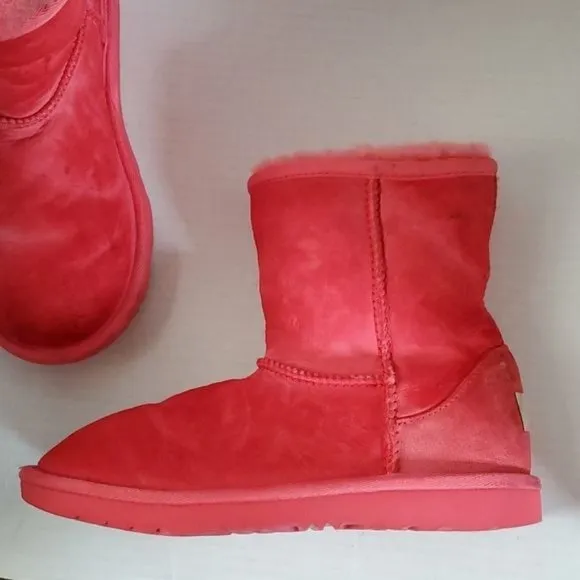 UGG Uggs Boots Classic Short II Samba Red WOMEN'S WOMAN'S 4 WINTER SNOW