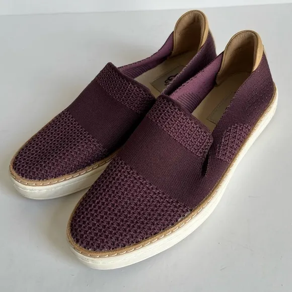 UGG Woman burgundy Sammy Stretch Knit SNEAKERS Shoes Slip on Size 6