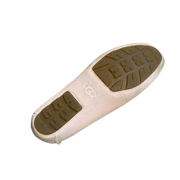 UGG Women's Pink Suede Loafers With Cutouts Size 9