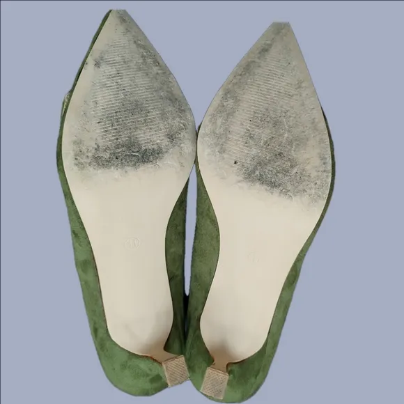 Unbranded Avocado Suede Pointy Toed Suede Heels With Buckle Embellishment Sz.11