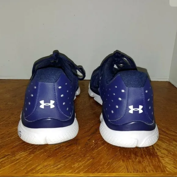 UNDER ARMOUR BLUE ASSERT 6 MICRO G RUNNING SHOES