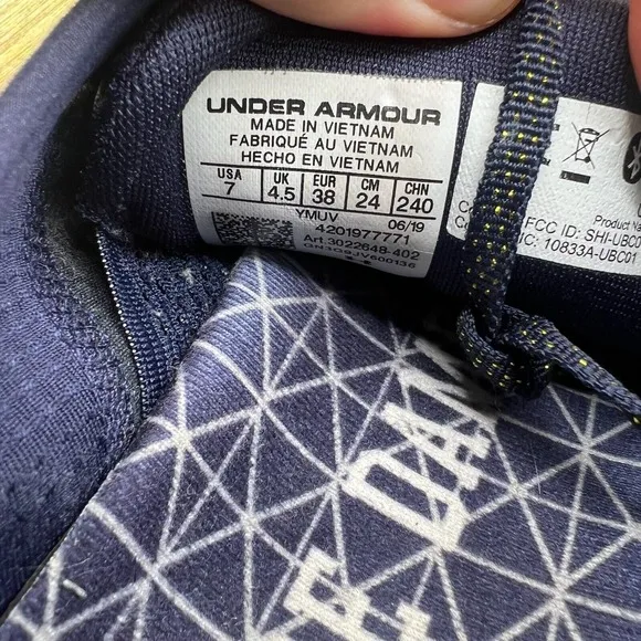 Under Armour HOVR Sonic 2 x Notre Dame Women's Size 7 Blue Shoes 3022648-402