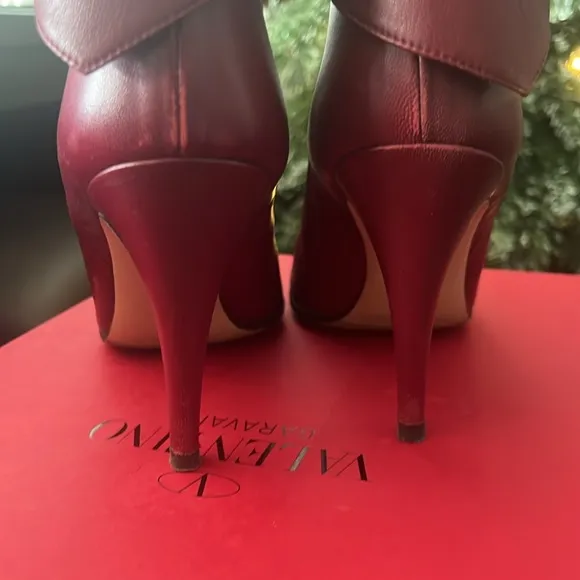 Valentino Ankle Bow Boots with box and bow