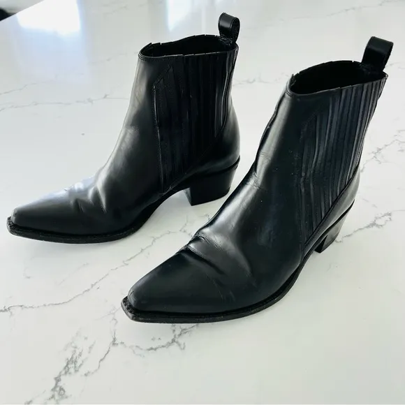 Valentino Calfskin Ranch 40mm Ankle Boots