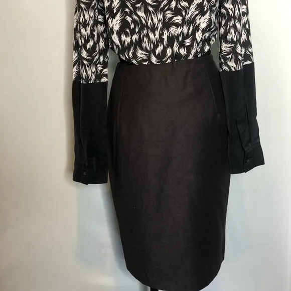 Valentino Cashmere Brown Pencil  Skirt  Size 6