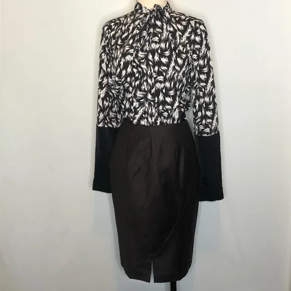 Valentino Cashmere Brown Pencil  Skirt  Size 6