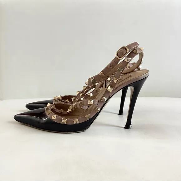 Valentino Garavani Rockstud Black/ Tan Ankle Straps Heels SZ 8.5/38.5