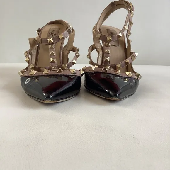 Valentino Garavani Rockstud Black/ Tan Ankle Straps Heels SZ 8.5/38.5