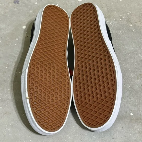 Vans Era Velvet Leather Low Top Sneaker Size 13 Men