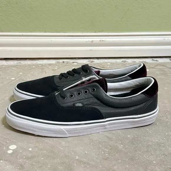 Vans Era Velvet Leather Low Top Sneaker Size 13 Men