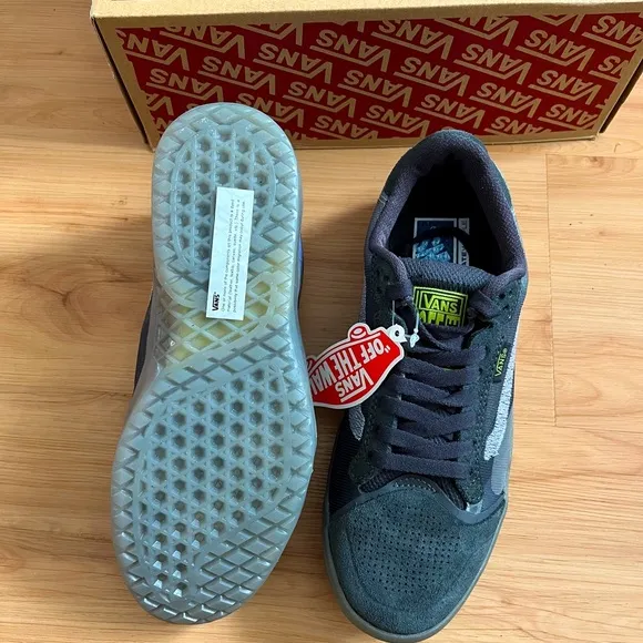 Vans  EVDNT Ultimate Waffle Shoes Black VN0A5DY71O7 Women 8.0 US