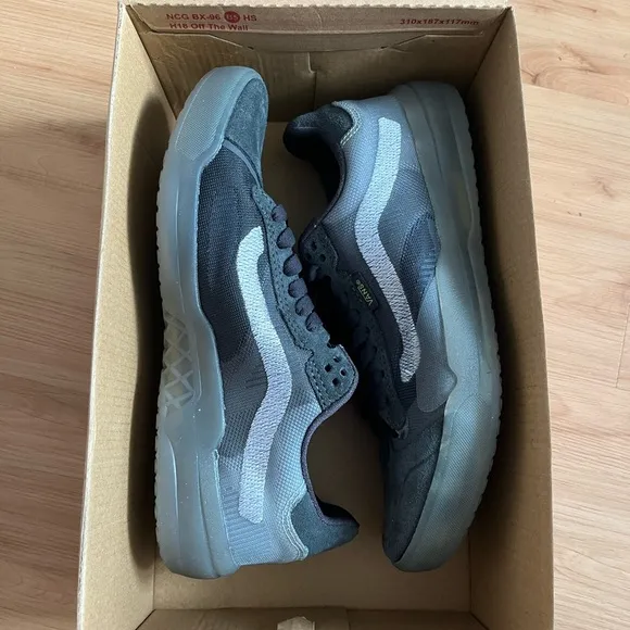 Vans  EVDNT Ultimate Waffle Shoes Black VN0A5DY71O7 Women 8.0 US
