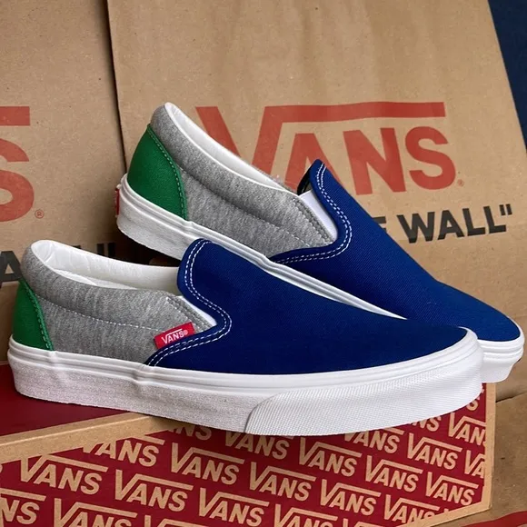 Vans Men’s Classic Slip On Vans Coastal Grey/True White sneakers
