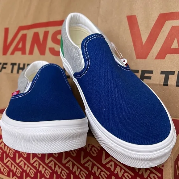 Vans Men’s Classic Slip On Vans Coastal Grey/True White sneakers