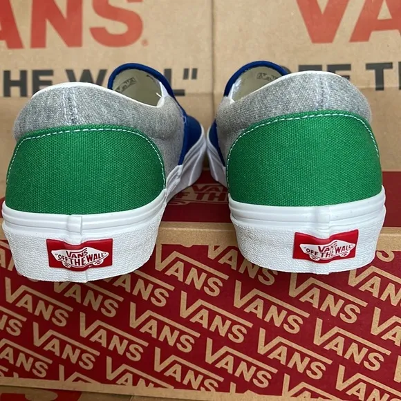 Vans Men’s Classic Slip On Vans Coastal Grey/True White sneakers