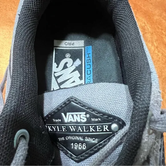Vans Pro Kyle Walker Gray Suede Skater Shoes size 7