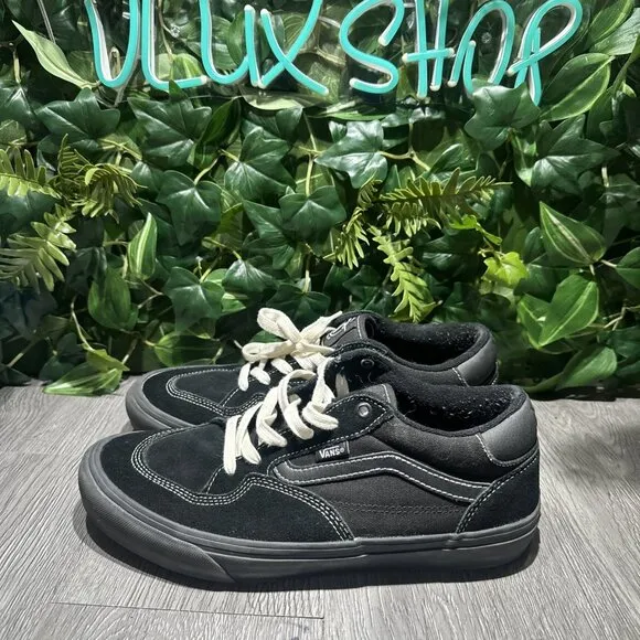 VANS Shoes ROWAN Mens Sz 10.5 Black White Suede Old Skool Skateboarding Sneaker