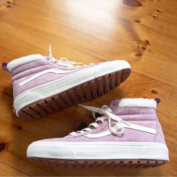 Vans Sk8-Hi MTE Suede Sherpa Lilas Lace Up Sneakers