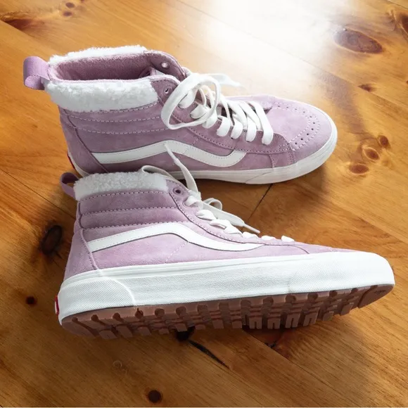 Vans Sk8-Hi MTE Suede Sherpa Lilas Lace Up Sneakers