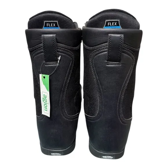 Vans Snow Boots All In Black Has Flex Heat Moldable Great For the Snow Has Agion