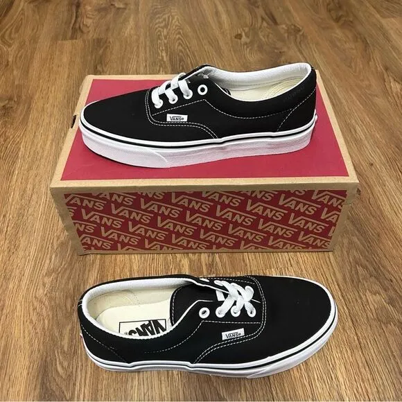 VANS black lace up shoes sneakers women’s 7.5 new