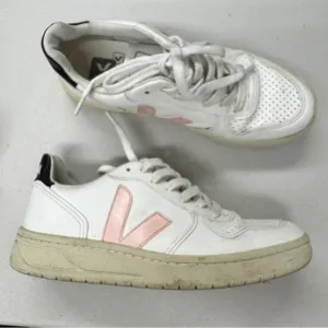 Veja V-10 White Pink Leather Sneakers Kids Girls 4 Casual Lace Up Shoes EU 35