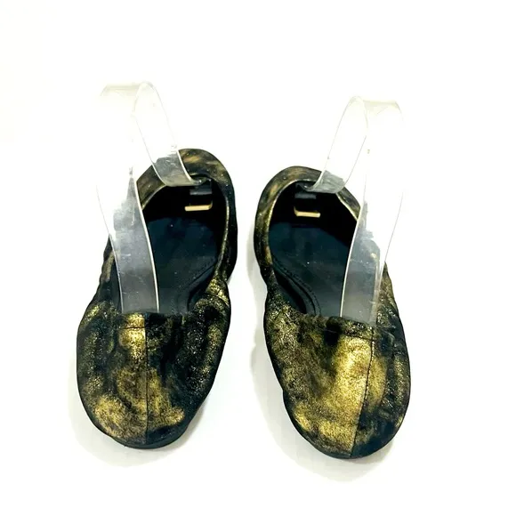 VERA WANG black / gold leather ballet flats shoes Size 8/5 M