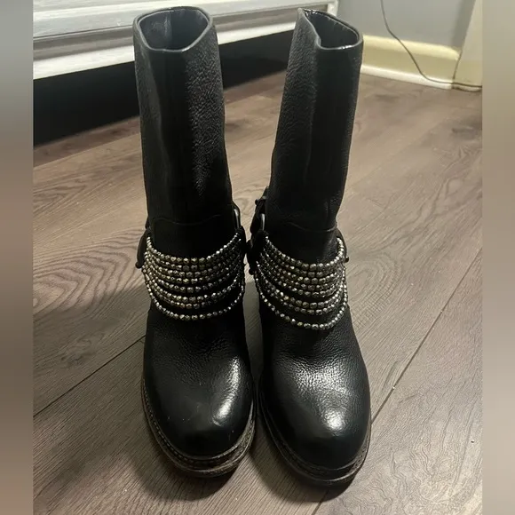 Vera Wang Black Leather Natasha Chain Embellished Motorcycle Boots
